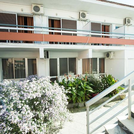 Sunlight Hotel Benitses  Extérieur photo